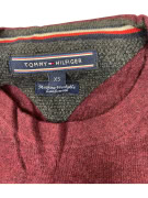 VINTAGE TOMMY HILFIGER BURGUNDY KNIT SWEATER XS